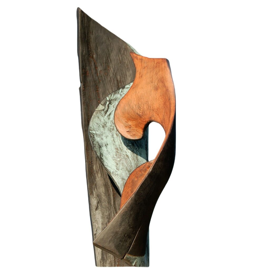 sculpture bois brûlé patiné couple abstrait
