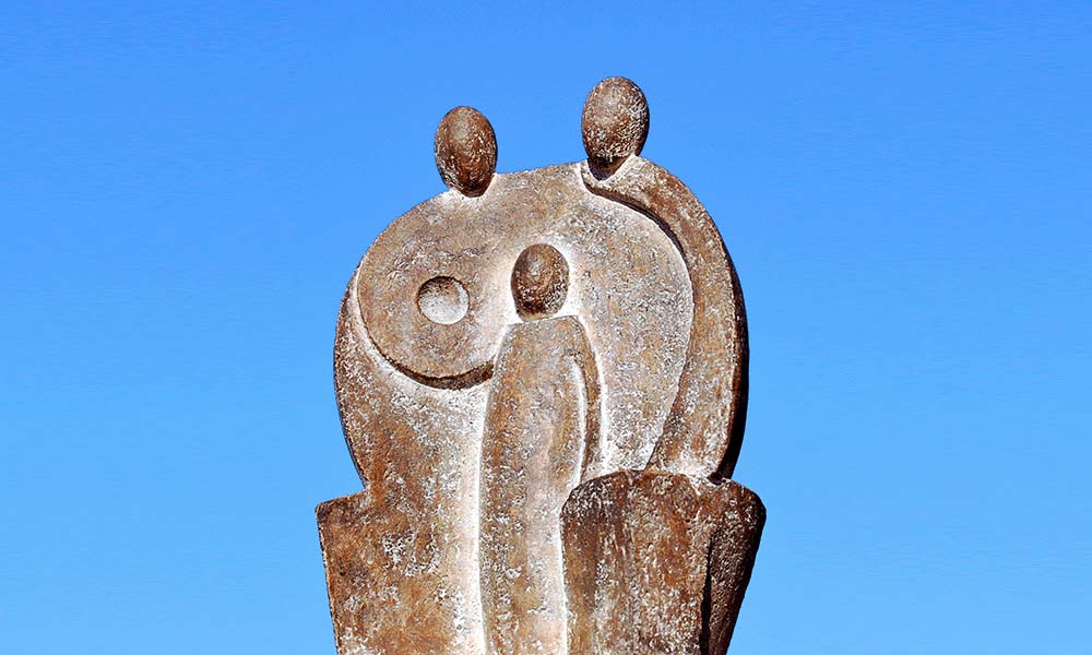 sculpture argile famille abstrait